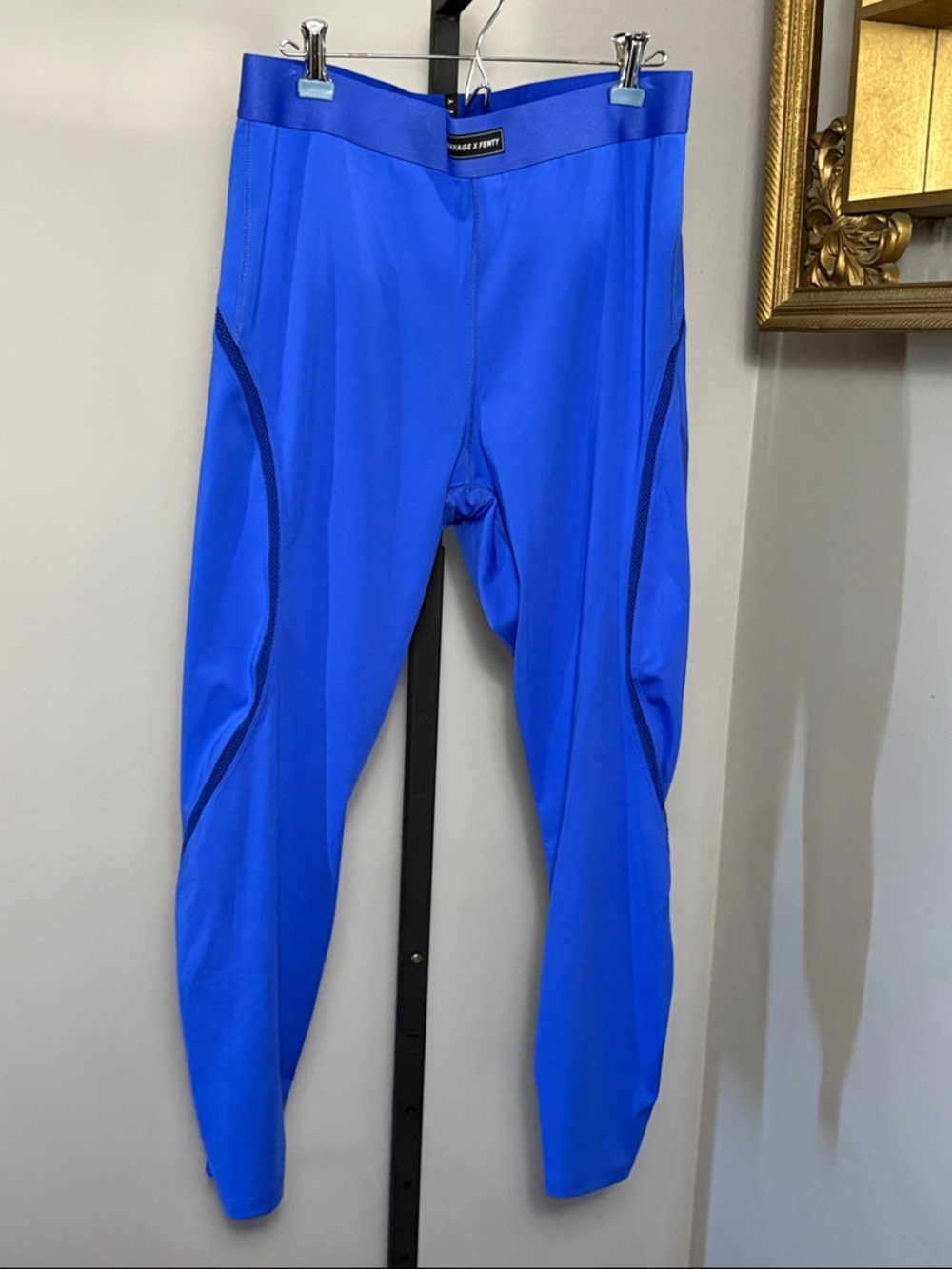 Savage x Fenty 2X Rihanna Netted Sport Athletic Fitted Leggings